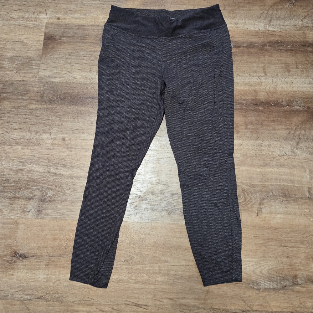 REI Women's Dark Gray Performance Capris